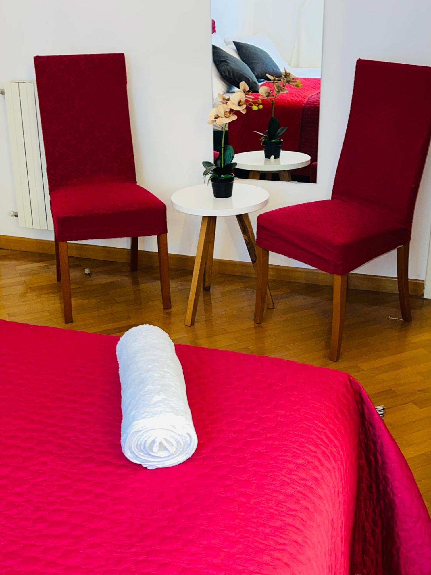 Holiday Colosseum Rome Bed & Breakfast エクステリア 写真